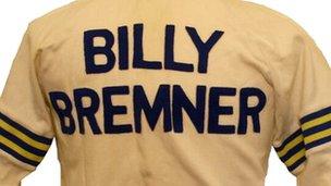 Back of Billy Bremner track suit