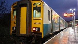 Un o drenau Arriva Cymru
