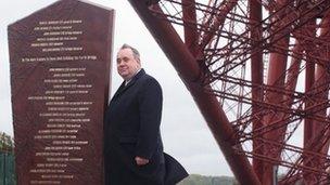 Alex Salmond unveils new Forth Bridge memorials