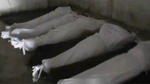 Screengrab of video purportedly showing victims of mass killing in al-Buwaida al-Sharqiya (31 May 2012)