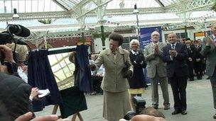Princess Anne unveils a plaque at Tynemouth Station