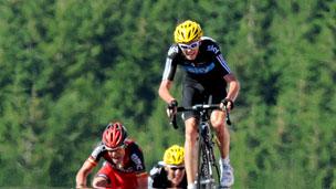 Chris Froome wins stage 7 2012
