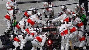 F1 car in pit-stop