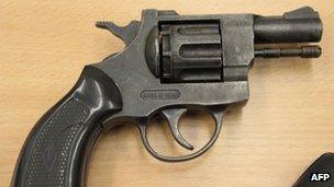 A revolver found at the apartment of the suspect in Ostrava. Photo: 18 August 2012