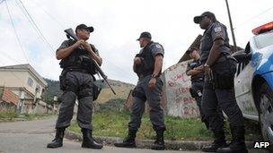 Rio policemen in the Chatuba community