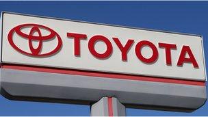 Toyota settles fatal crash lawsuit - BBC News