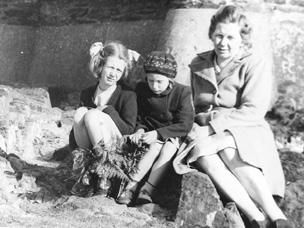 Frances Worsley with her sister Anne, and mother, who died in 1956