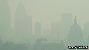 Smog in London in 2011
