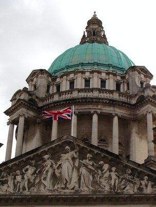 Belfast Council Committee Votes To Take Down Union Flag Bbc News