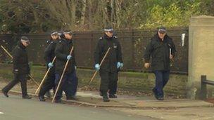 Police prepare to search on Sunday