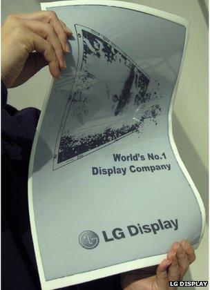 LG Displays, flexible display prototype