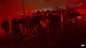 Riot police in Ljubljana (30 Nov)
