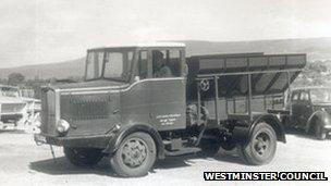 1950s gritting truck