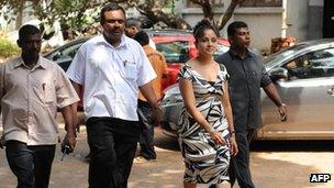 Previous editor of the Sunday Leader, Frederica Jansz walking to court in Colombo in October
