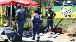 Police at the ANC conference in Mangaung, South Africa (17 December 2012)