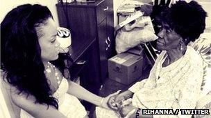 Rihanna posted a photo of her grandmother on Twitter