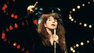 Kate Bush singing Wuthering Heights on Top of the Pops