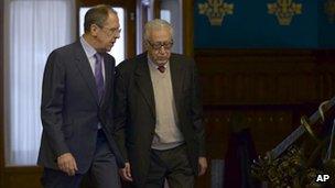 Sergei Lavrov (left) and Lakhdar Brahimi (right)