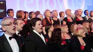 Tenovus choir