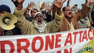 Pakistani demonstrators shout anti-US slogans during a protest in Multan on 8 January 2013