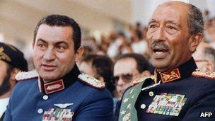 Mubarak with his predecessor Anwar Sadat just before he was assassinated in 1981