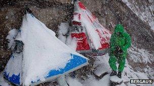 leo houlding team conquer wolf s tooth peak bbc news leo houlding team conquer wolf s tooth peak bbc news