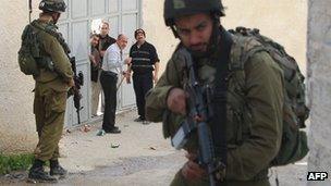 Israeli forces during raid in Nablus December 2012