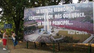 Billboard in Havana with quote by Raul Castro