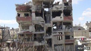 Purported photograph showing war-damaged building in Darayya (23 February 2013)