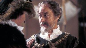 Frank Thornton as Gremio in The BBC Television Shakespeare: The Taming of the Shrew