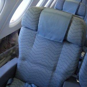 Aeroplane seat