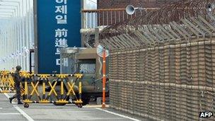 A military checkpoint leading to North Korea's Kaesong Industrial Complex, 25 April 2013