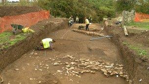 Archaeologists at Chester Farm site