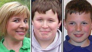 Campaign to save Perth Academy crash memorial pine tree BBC News