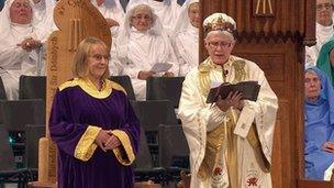 Jane Jones Owen a'r Archdderwydd Christine