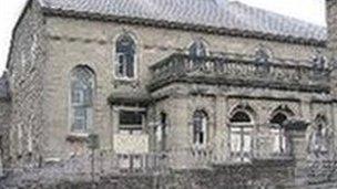 Capel Mawr, Dinbych