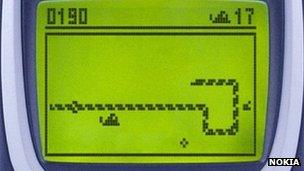 Snake game on Nokia phone