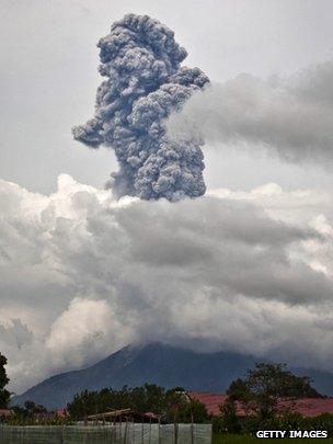 The eruption at Sinabung prompted many to leave their homes