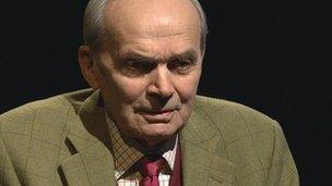 Iain Fearchar Rothach
