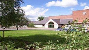 Ysgol Uwchradd Aberhonddu