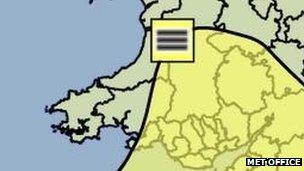 The yellow warning fog for Wales