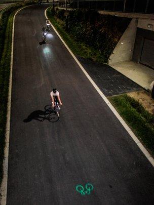 Cyclists using the Blaze Laserlight