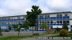 Acadamaidh Rìoghail Bhaile Dhubhthaich