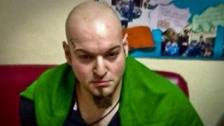 Luca Traini yagirizwa kurasa agakomeretsa abanyamahanga batandatu