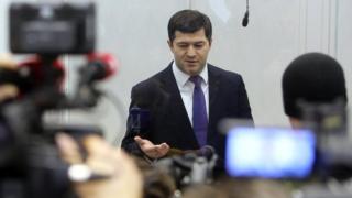 Роман Насіров