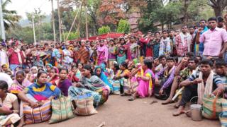 आदिवासियों का प्रदर्शन