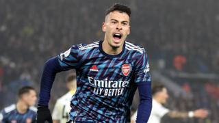 Gabriel Martinelli celebrating