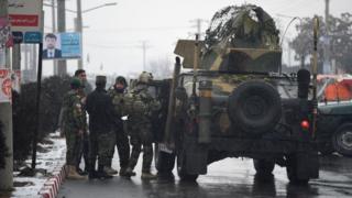 Афганські парвоохоронці біля бази поблизу військової академії, 29 січня 2018 р.