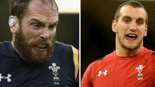 Wyn Jones a Warburton