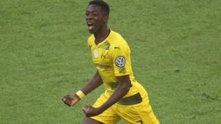 Le 10 août au matin, Dembélé ne s'est pas présenté à l'entraînement avec Dortmund.